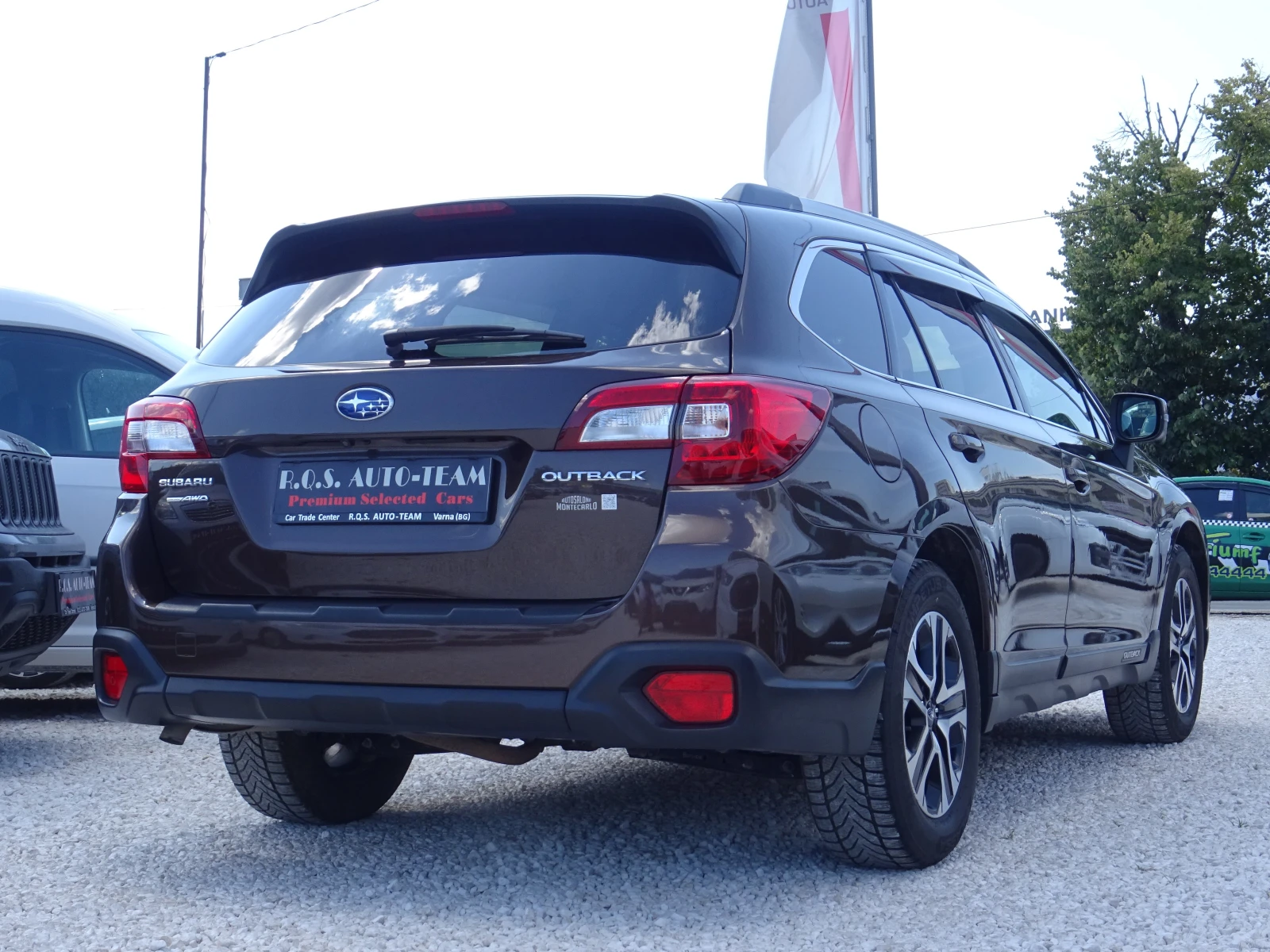 Subaru Outback 2.5i 175kc Lineartronic Symmetrical AWD Premium - изображение 2