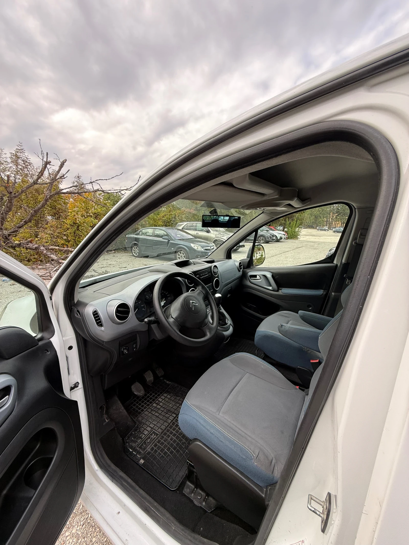 Citroen Berlingo 1.6 HDI - изображение 10