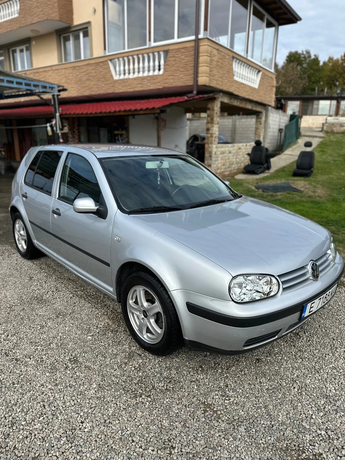 VW Golf 1.9тди 116коня 6ск. ПОМПА ДЮЗА БЕЗ ТОЧКА РЪЖДА!! - изображение 7