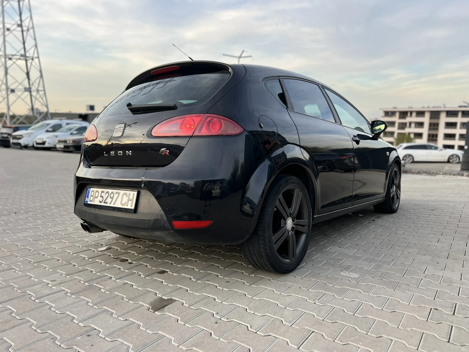 Seat Leon 2.0 FR - изображение 2