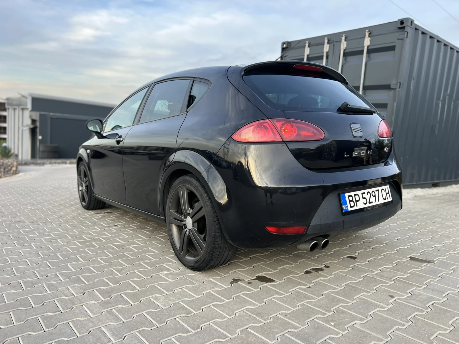 Seat Leon 2.0 FR - изображение 3