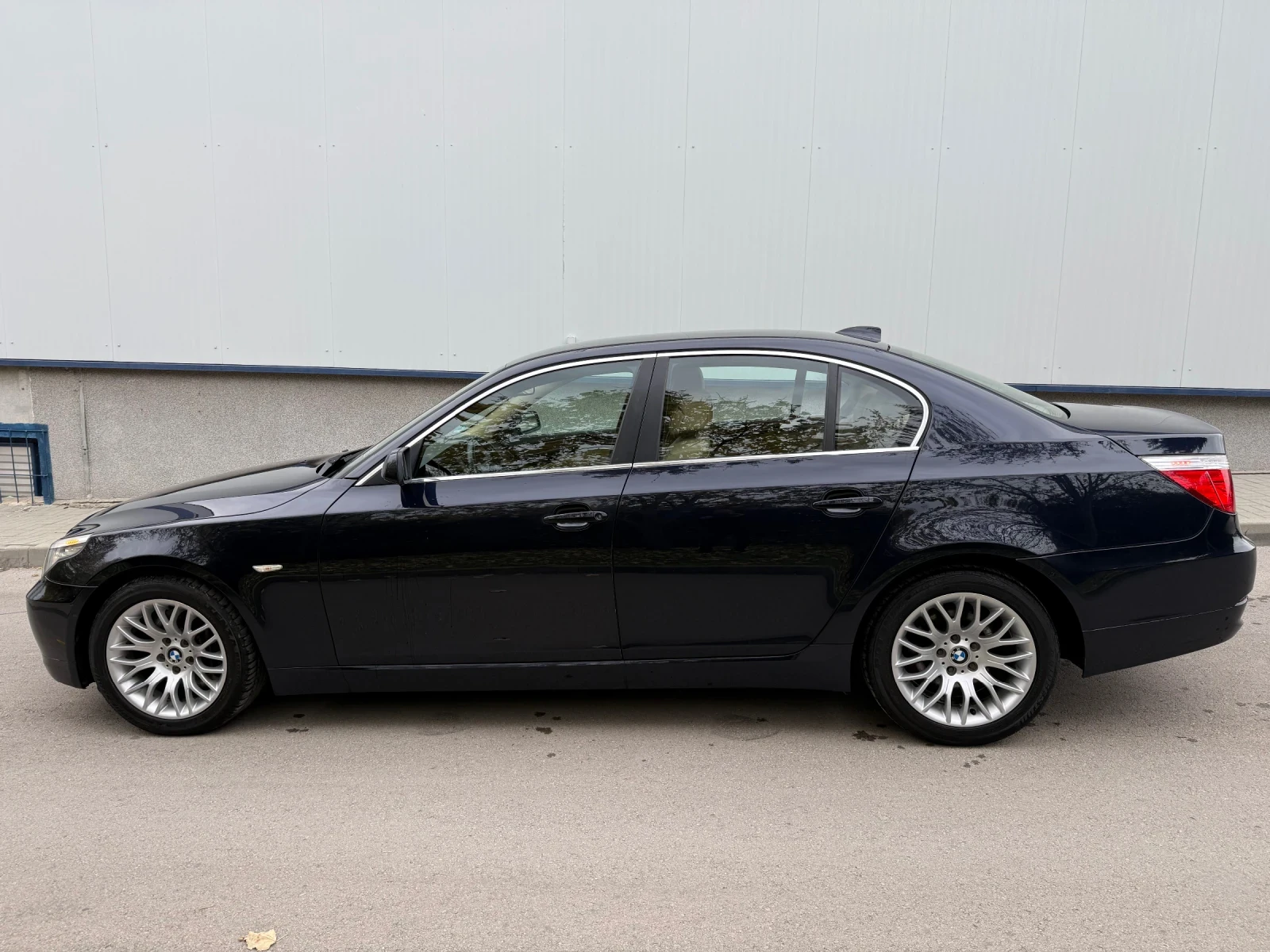 BMW 530 LCI* Head-Up* ACC-Distronic* Bi-Xen* AUTOM*  - изображение 7