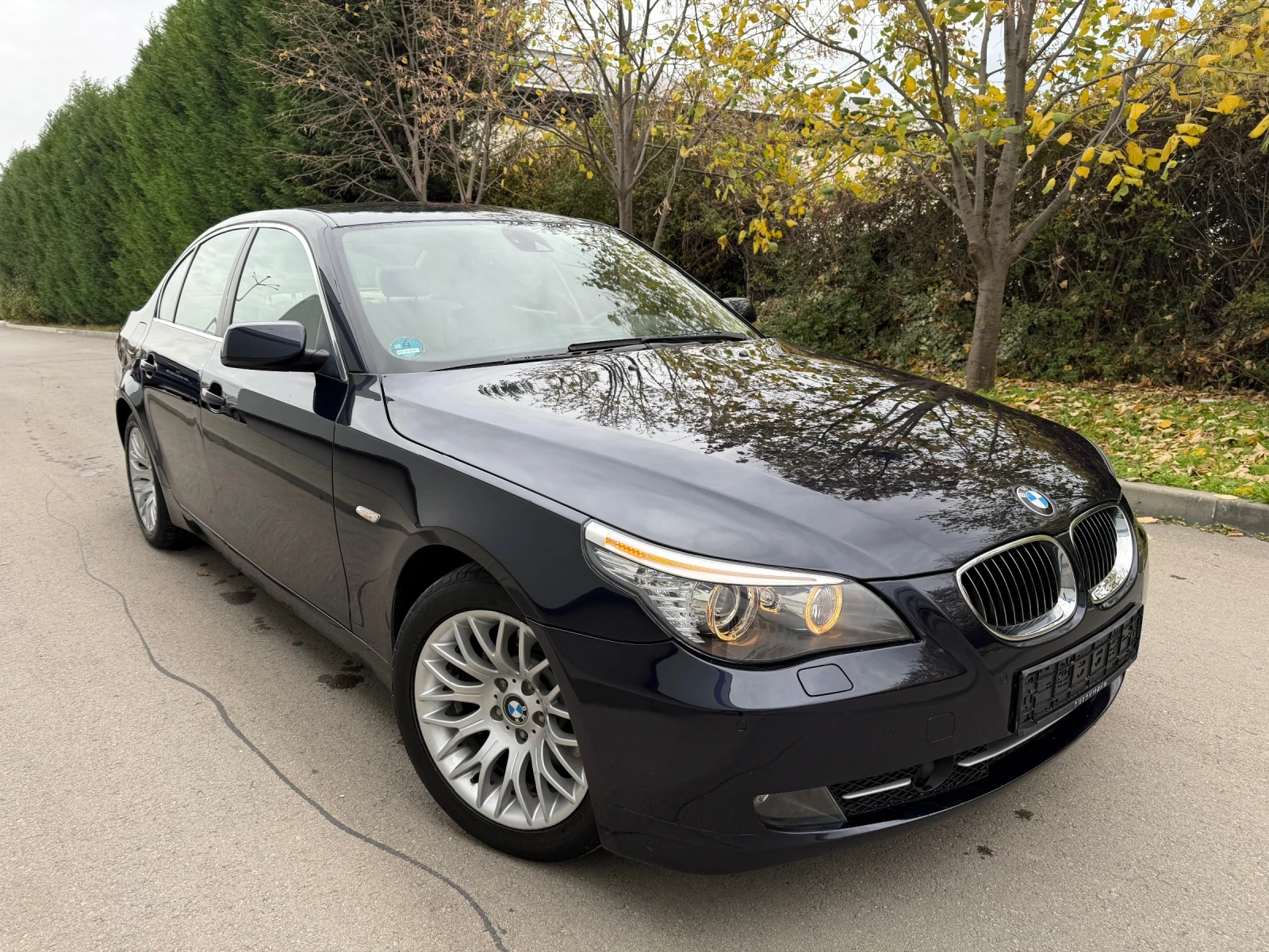 BMW 530 LCI* Head-Up* ACC-Distronic* Bi-Xen* AUTOM*  - изображение 3