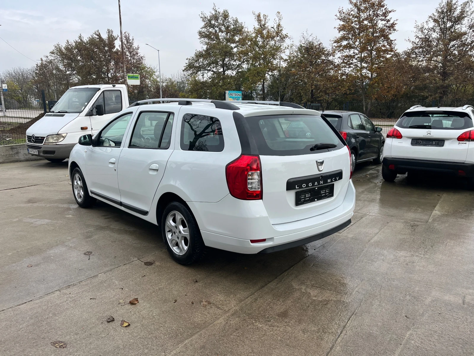 Dacia Logan 1.5 навигация - изображение 6