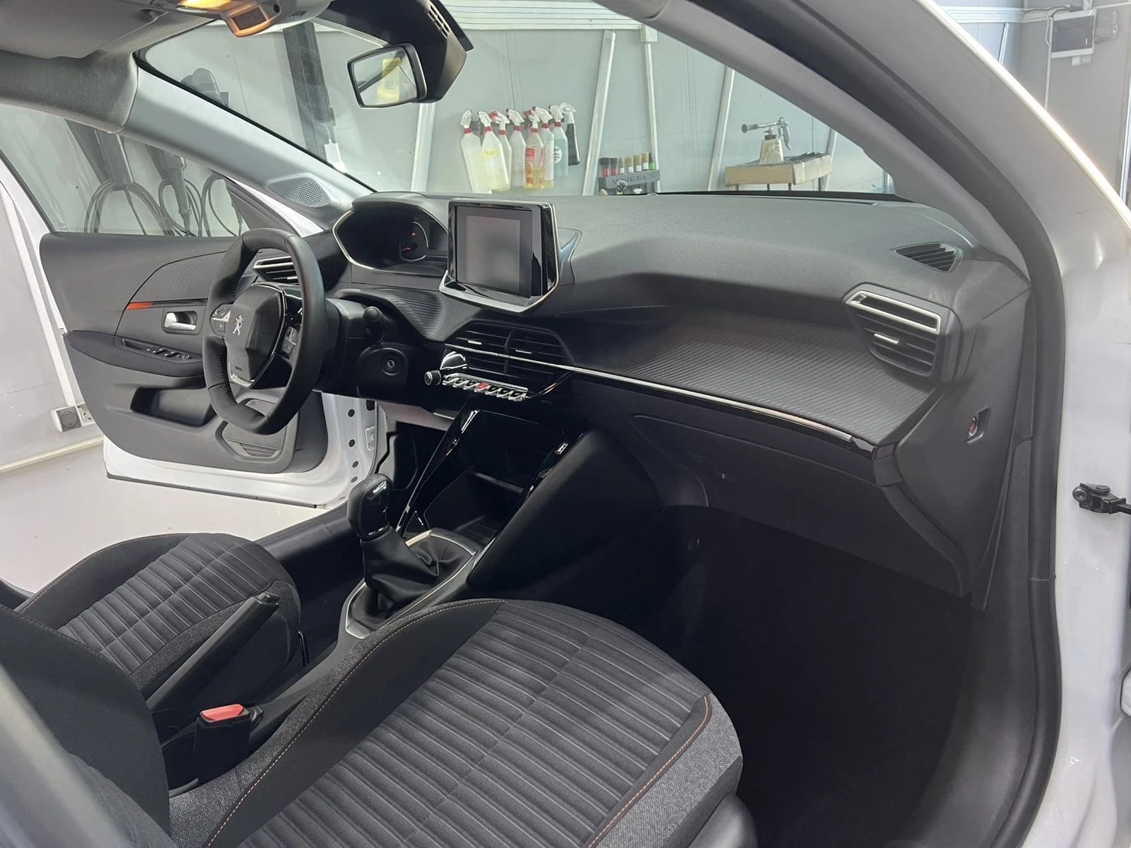 Peugeot 208 Like | Mobile.bg � ����������� 13