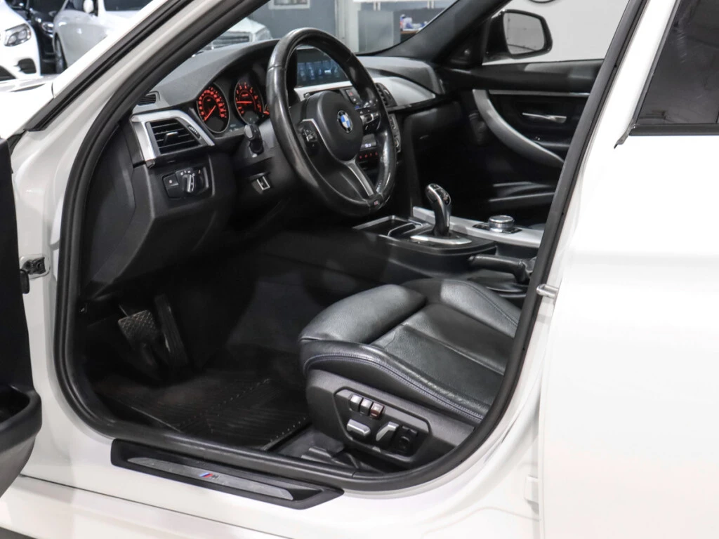 BMW 340  xDrive / Premium Enhanced Pkg / Harmon/Kardon - изображение 8