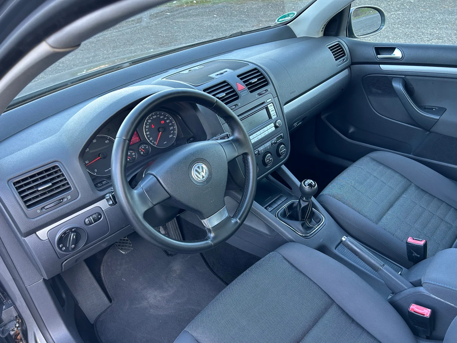 VW Golf 1.9 TD?, снимка 10 - Автомобили и джипове - 53828769