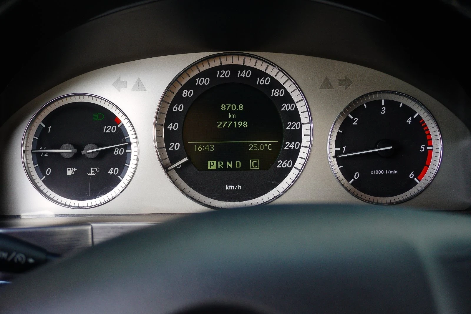 Mercedes-Benz GLK Mercedes Glk 220 4 Matik, снимка 14 - Автомобили и джипове - 54156881