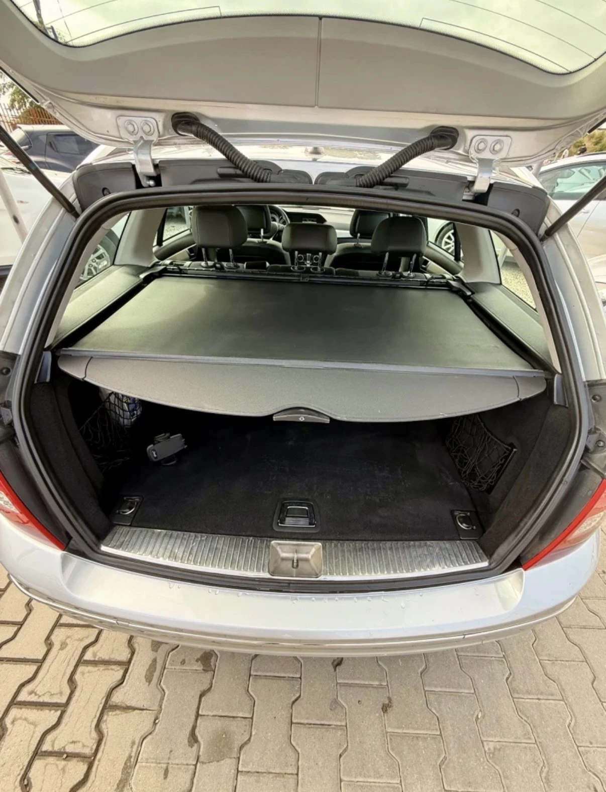 Mercedes-Benz C 250 РЕАЛЕН ПРОБЕГ!!! , снимка 11 - Автомобили и джипове - 54201341