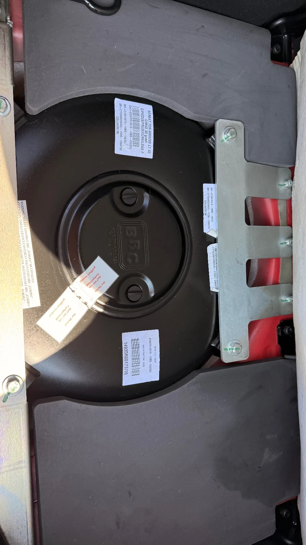Ford Fiesta 1.4i LPG BRC, снимка 11 - Автомобили и джипове - 54633991