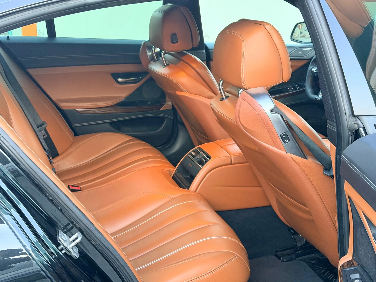 BMW 640 BMW 640d Individual ШВЕЙЦАРИЯ!!!, снимка 10 - Автомобили и джипове - 54737736
