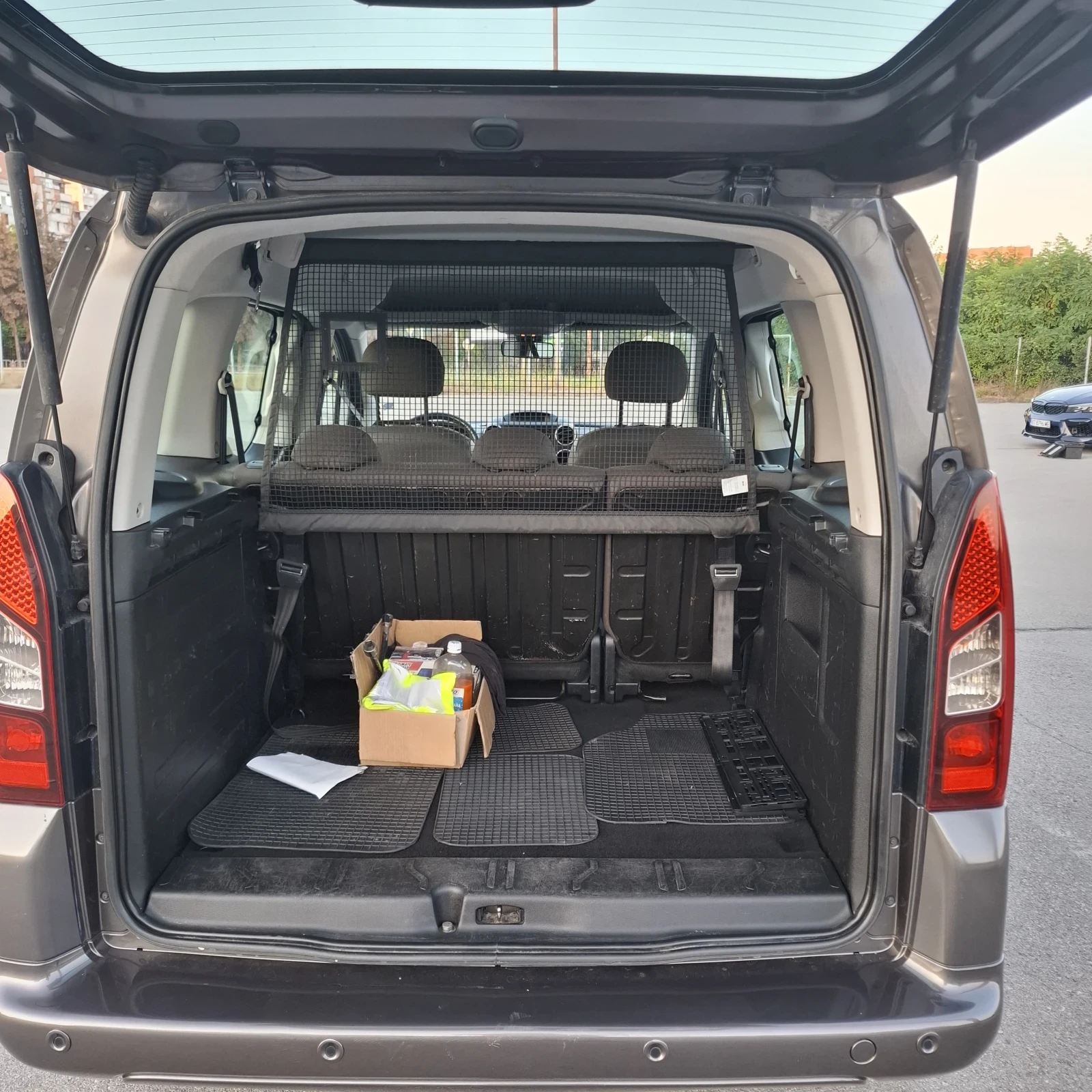 Citroen Berlingo, снимка 5 - Автомобили и джипове - 55619495