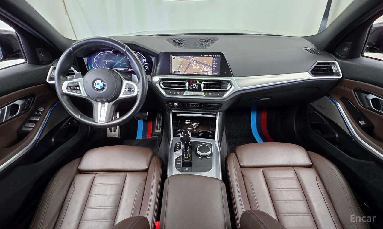BMW 330 HYBRID* M* SPORT* HARMON* KARDON* ДИСТРОНИК* ХЕДЪП, снимка 6 - Автомобили и джипове - 55707595