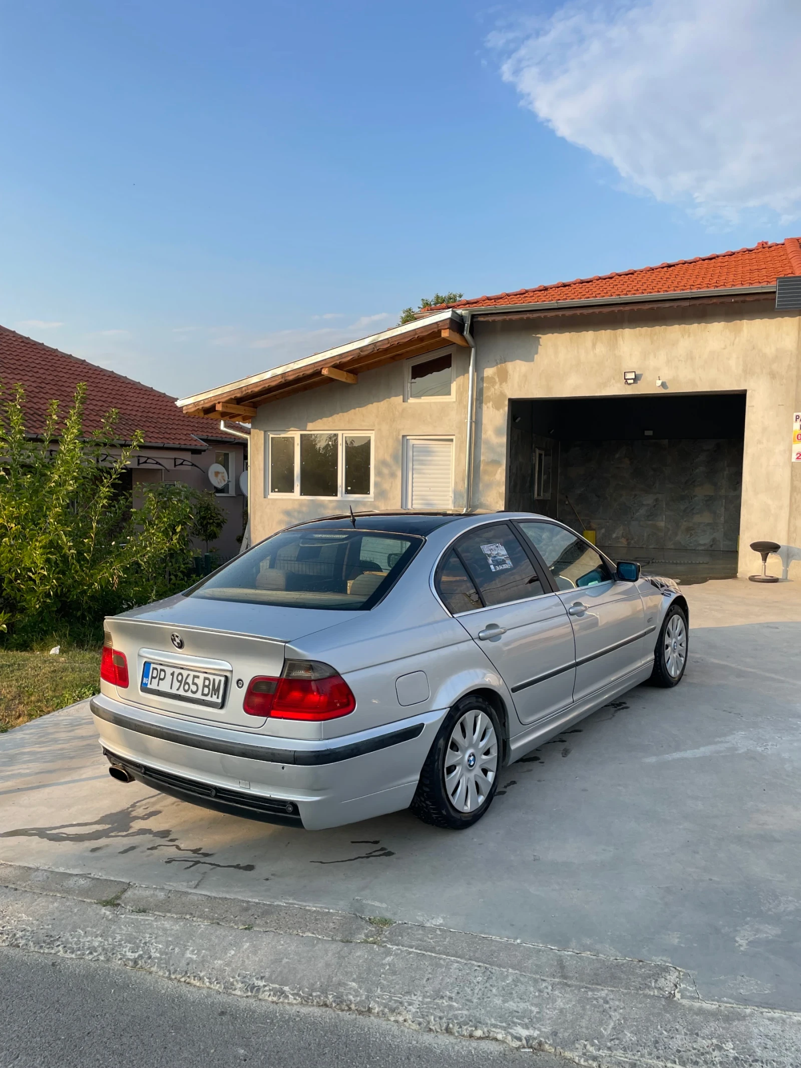 BMW 320, снимка 3 - Автомобили и джипове - 55785669