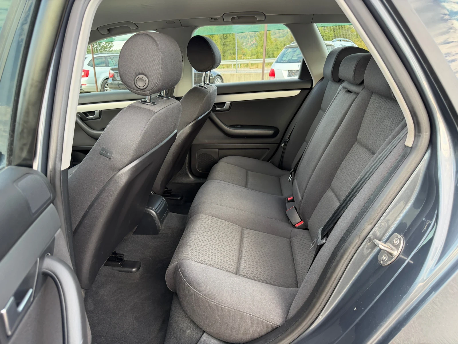 Audi A4 1.9TDI-116PS, снимка 11 - Автомобили и джипове - 55936211