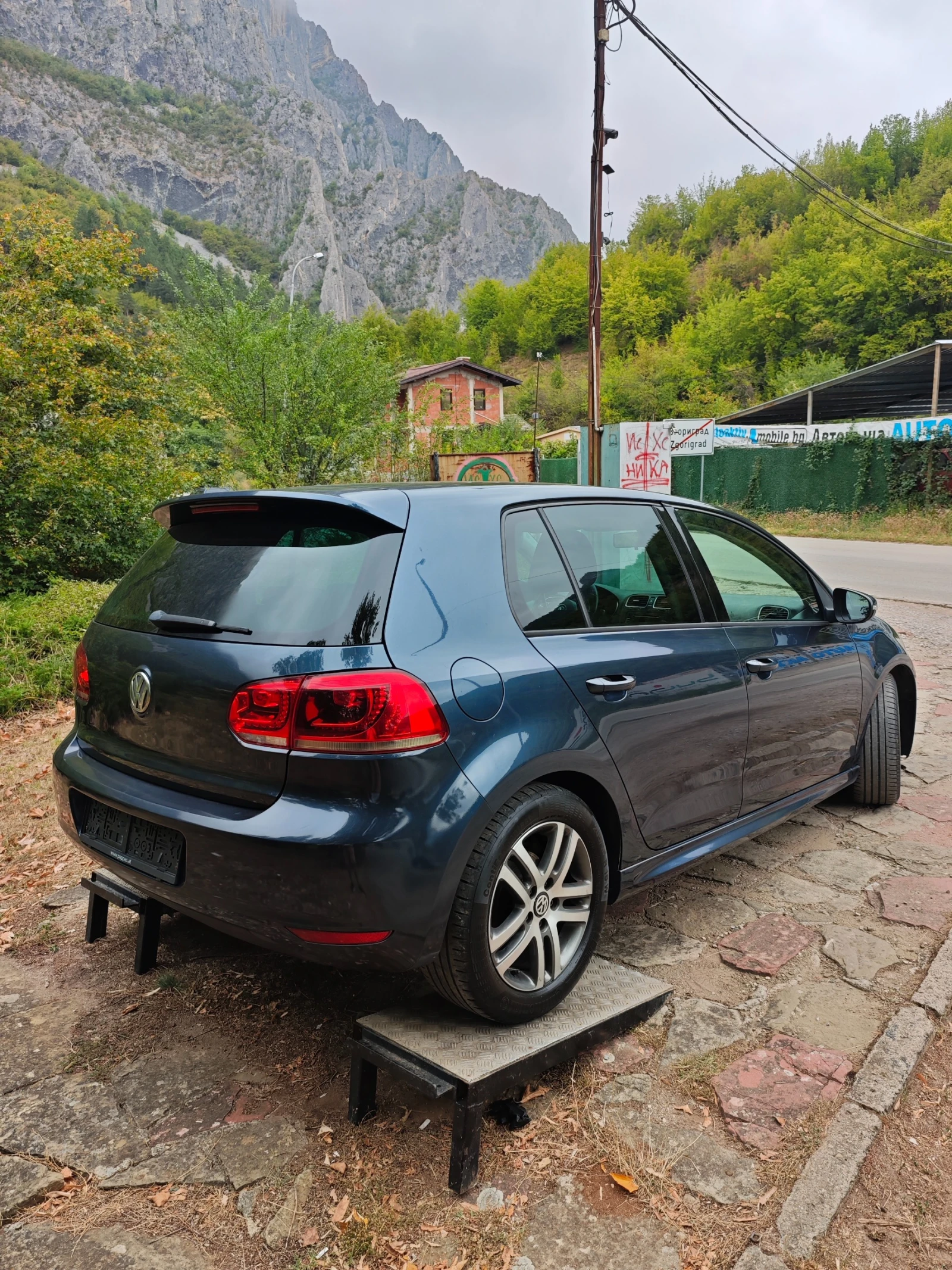 VW Golf 1.6ТDI НОВ ВНОС, снимка 5 - Автомобили и джипове - 55941909
