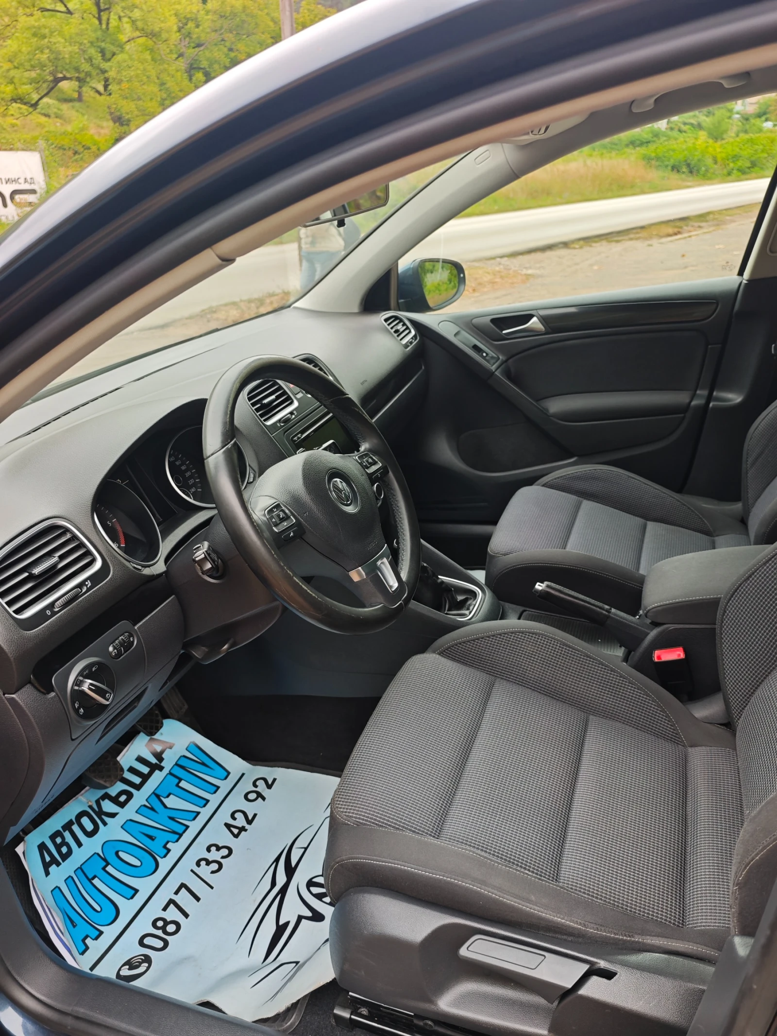 VW Golf 1.6ТDI НОВ ВНОС, снимка 9 - Автомобили и джипове - 55941909