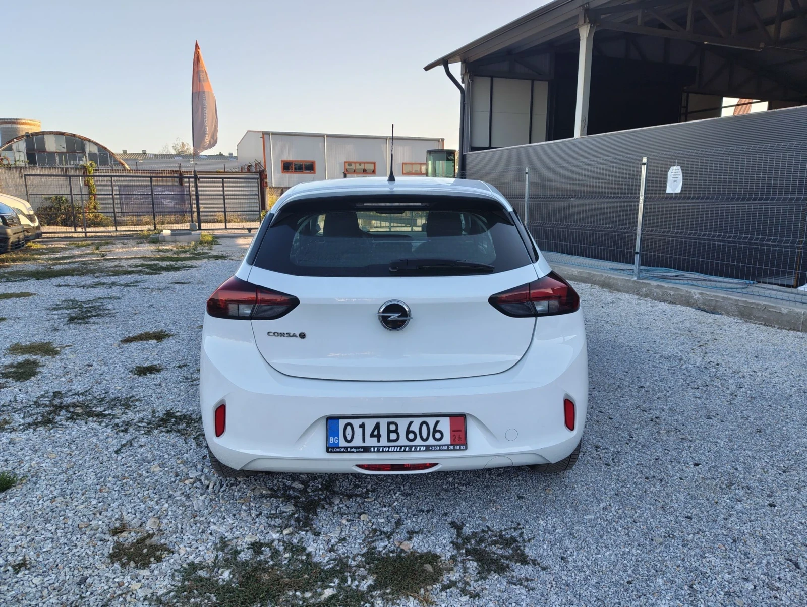 Opel Corsa 50kw* * ЛИЗИНГ* * ГАРАНЦИЯ* * , снимка 6 - Автомобили и джипове - 56120522