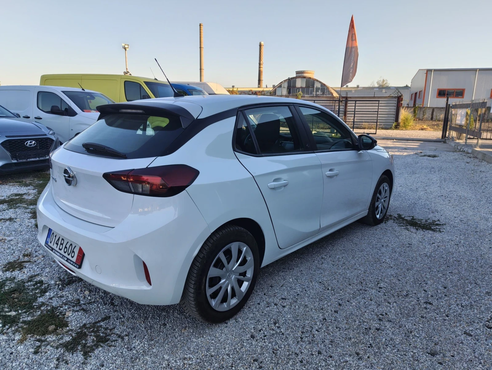 Opel Corsa 50kw* * ЛИЗИНГ* * ГАРАНЦИЯ* * , снимка 5 - Автомобили и джипове - 56120522