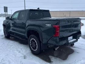 Toyota Tacoma * Hybrid * CARFAX * БЕЗ ПЪРВОНАЧАЛНА ВНОСКА, снимка 11