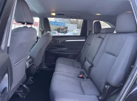 Toyota Highlander Без Инциденти * * 7 Места * * Платнен Салон * * , снимка 13