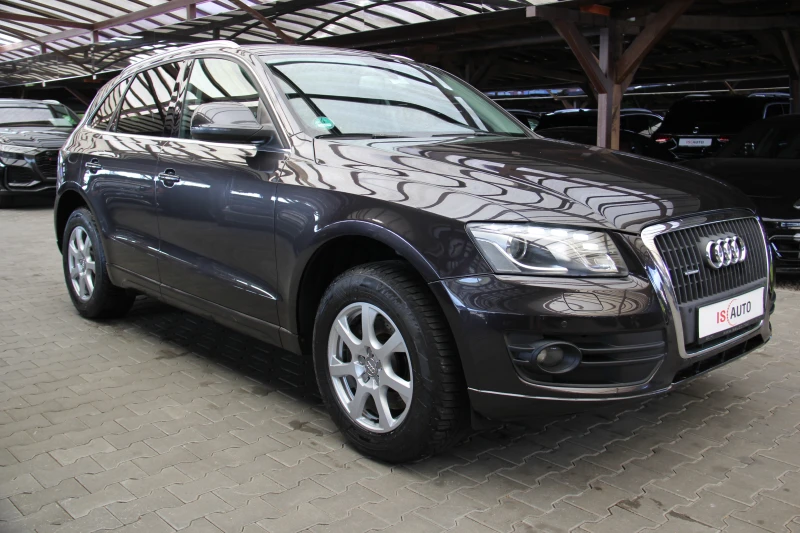 Audi Q5 Quattro/Navi/Led/Камера/, снимка 3 - Автомобили и джипове - 47260802