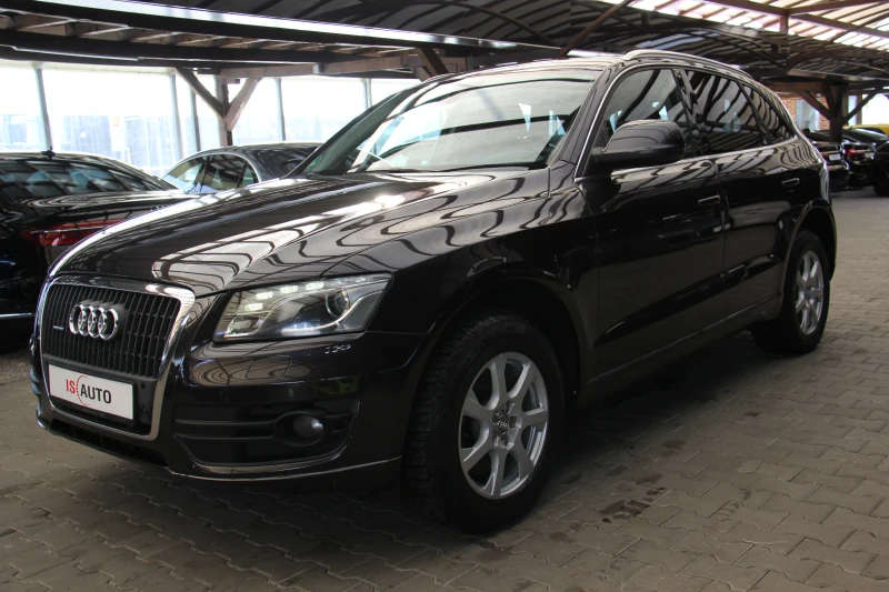 Audi Q5 Quattro/Navi/Led/Камера/, снимка 2 - Автомобили и джипове - 47260802