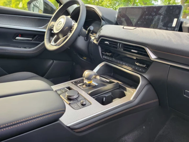 Mazda CX-60 НОВ!3.3/200HP/HOMURA/NAVI/LED/DIGITAL/CAM/749v, снимка 9 - Автомобили и джипове - 52146476