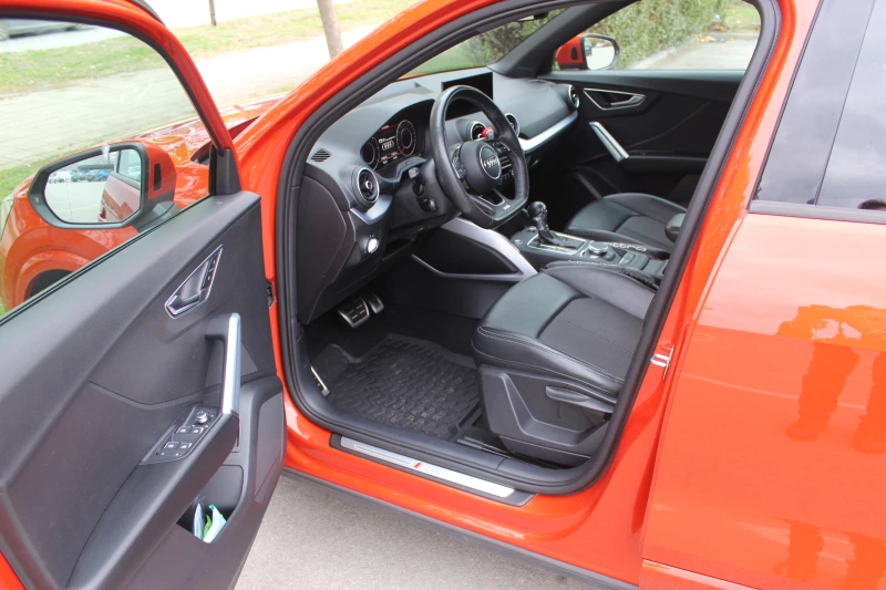 Audi Q2 S-Line/ Coral/ Digital Dashboard/ , снимка 12 - Автомобили и джипове - 52153593