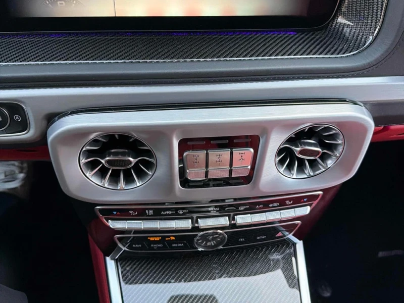 Mercedes-Benz G * AMG 63 * CARFAX * ЦЕНА ДО БГ, снимка 13 - Автомобили и джипове - 53074201