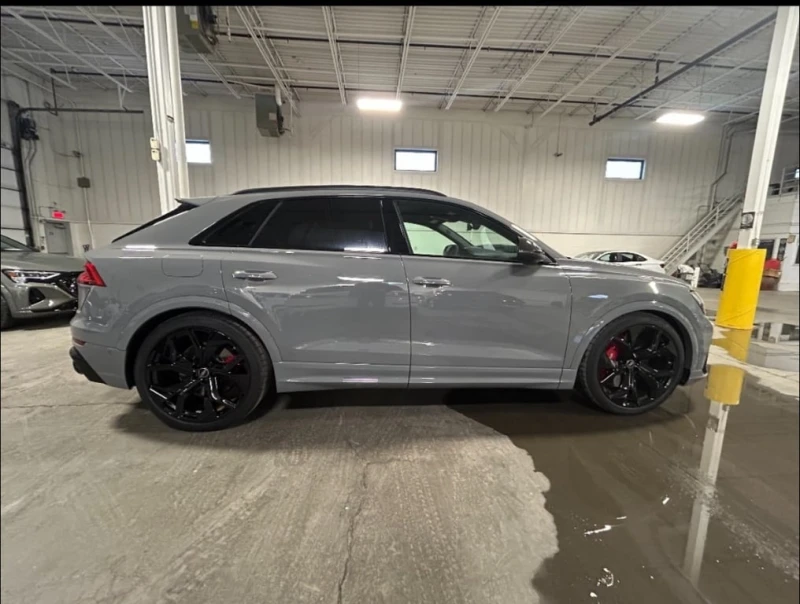 Audi RSQ8 * 4.0 TFSI quattro * CARFAX * БЕЗ ПЪРВОНАЧАЛНА ВНО, снимка 3 - Автомобили и джипове - 53186930