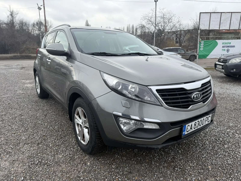 Kia Sportage 2.0CRDI/АВТОМАТИК, снимка 3 - Автомобили и джипове - 53433461