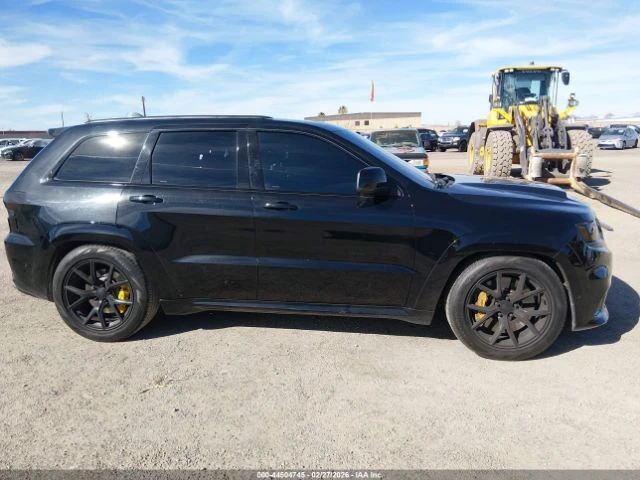 Jeep Grand cherokee TRACKHAWK| 6.2L V8 707HP, снимка 8 - Автомобили и джипове - 54525846