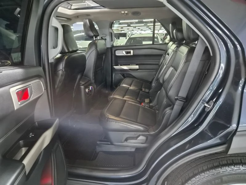 Ford Explorer 2.3 h Automatic, снимка 10 - Автомобили и джипове - 55954060