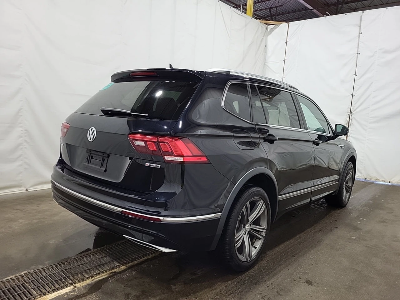 VW Tiguan * HIGHLINE* CARFAX* АВТОФИНАНСИРАНЕ*  - изображение 6