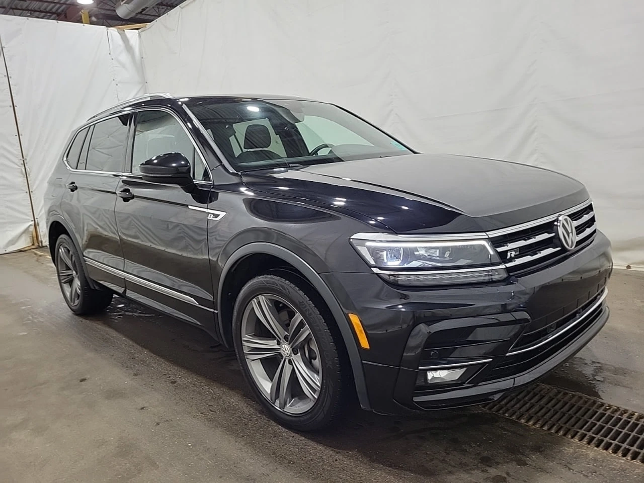 VW Tiguan * HIGHLINE* CARFAX* АВТОФИНАНСИРАНЕ*  - изображение 2