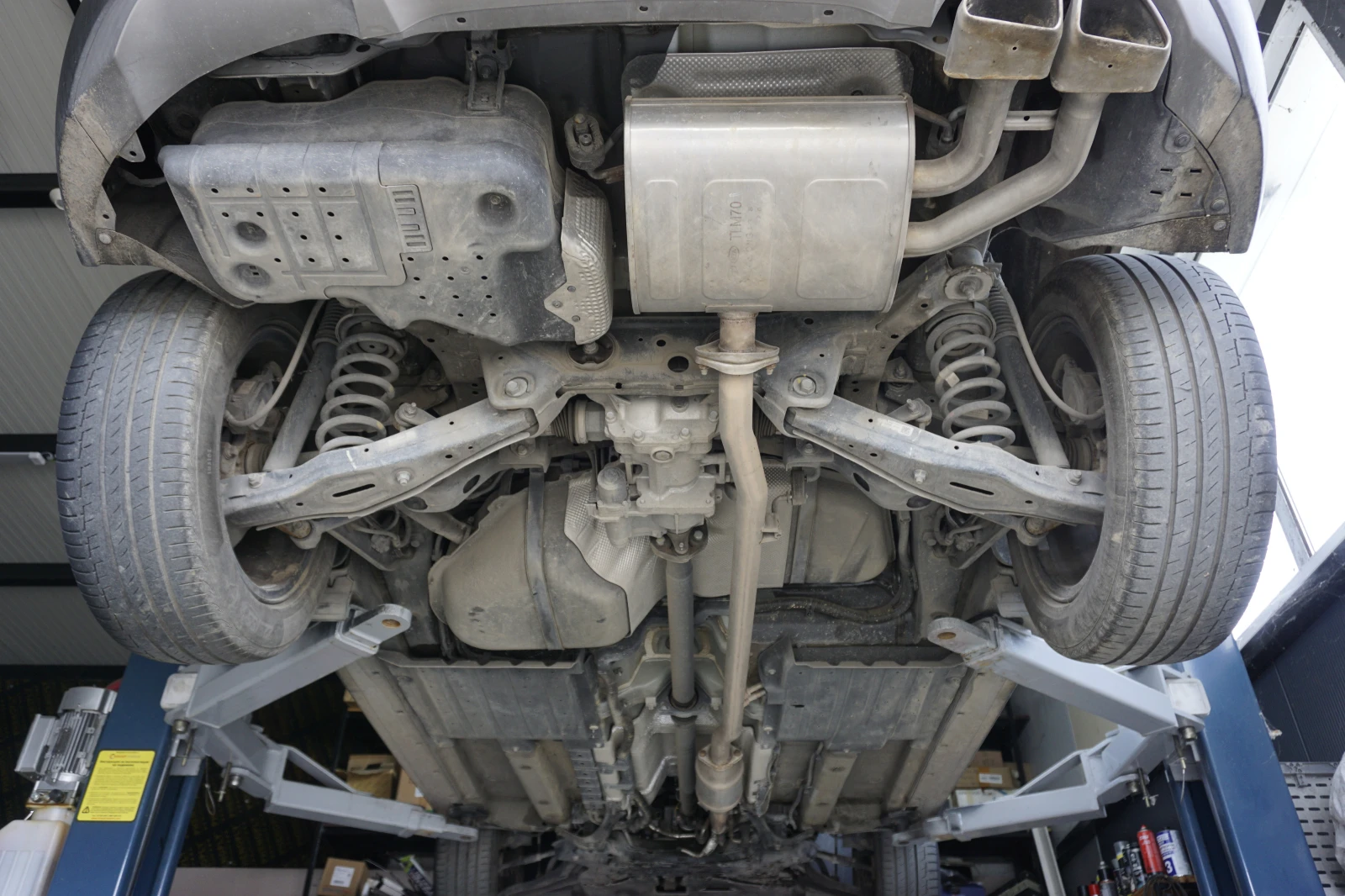 Hyundai Tucson 1.6 MHEV/4X4/Навигация/Камера/100хкм, снимка 16 - Автомобили и джипове - 52807170