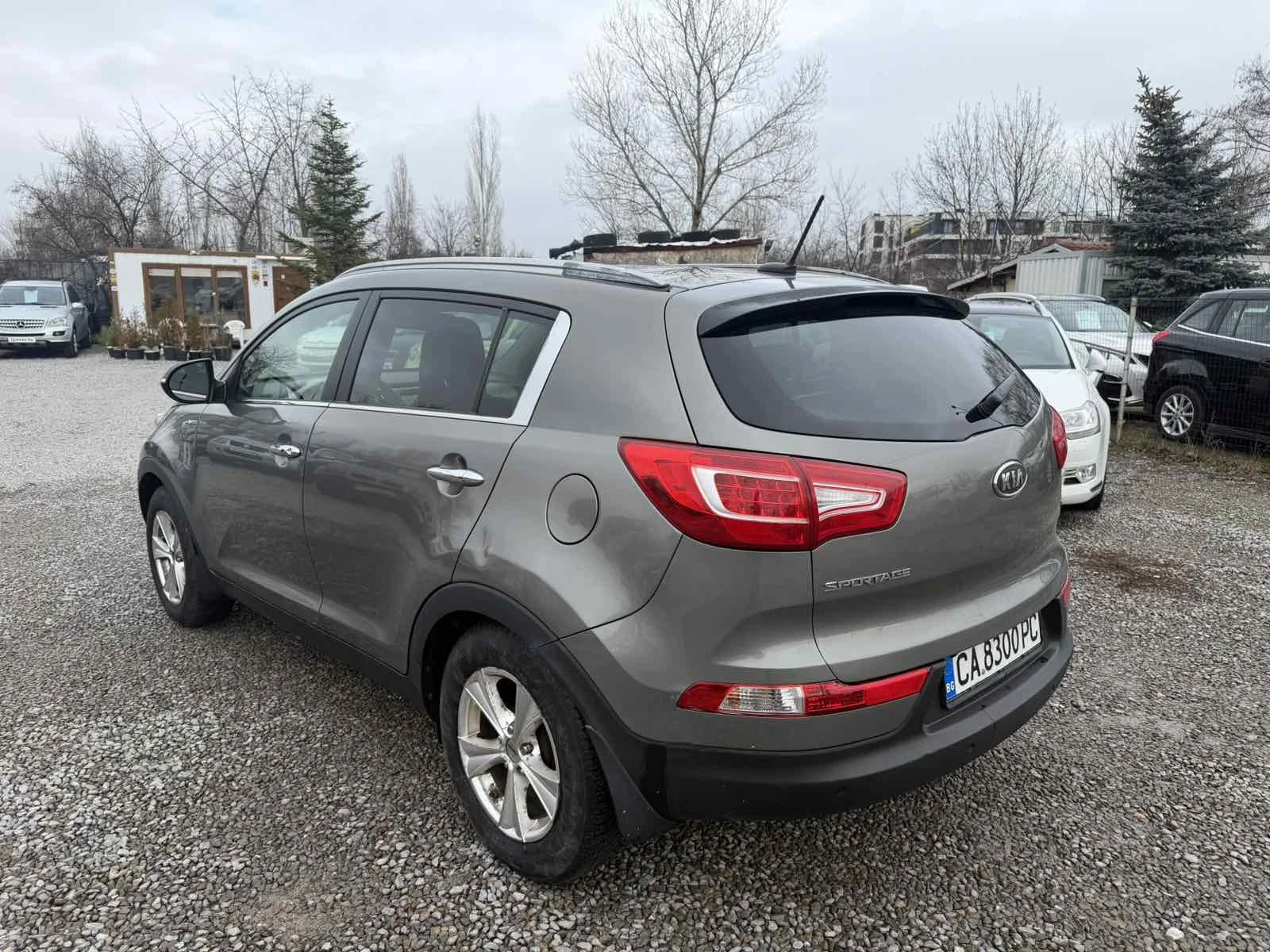 Kia Sportage 2.0CRDI/АВТОМАТИК - изображение 7