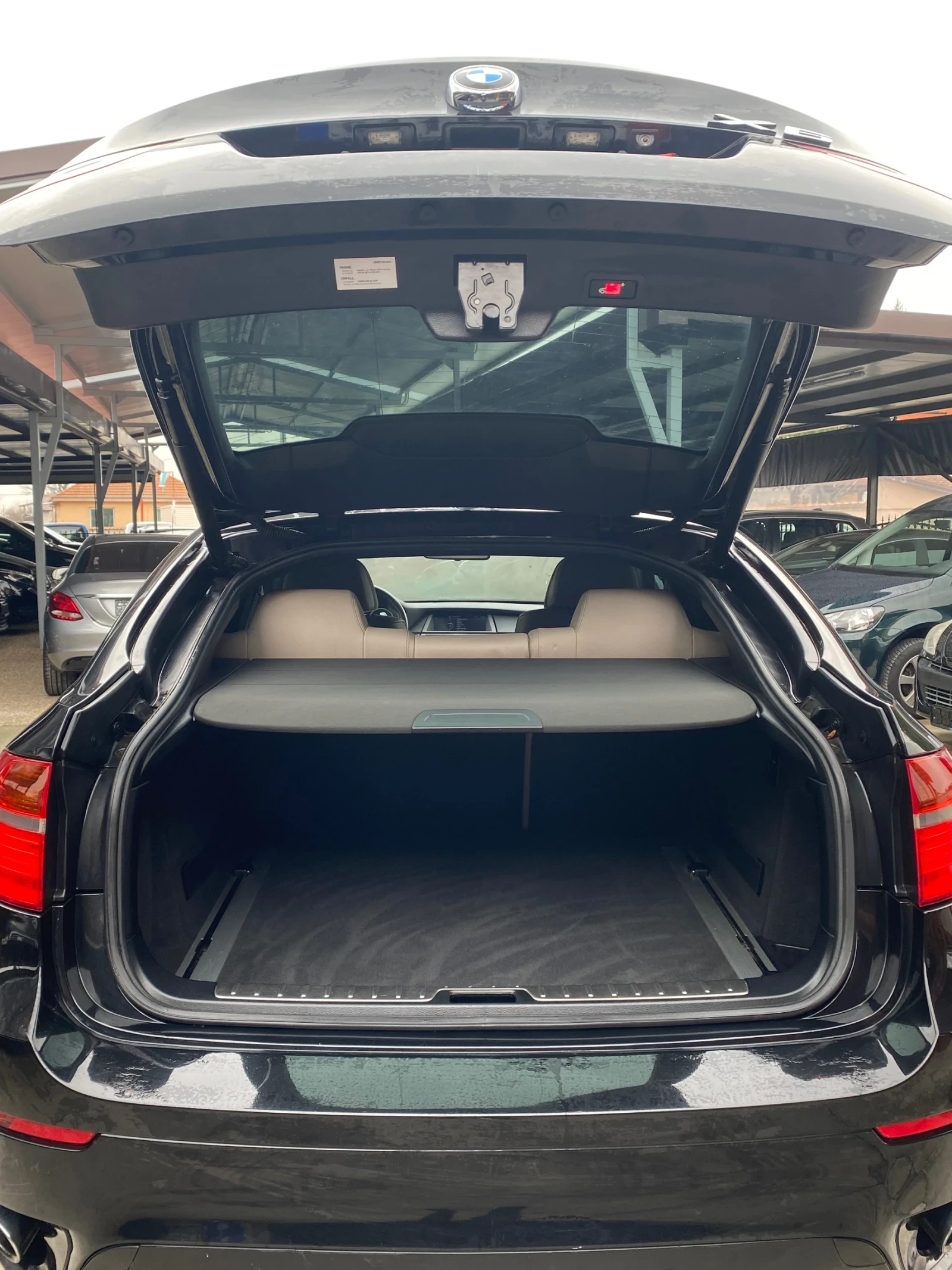 BMW X6 FACELIFT 4.0D HEAD UP VAKUUM FULL, снимка 11 - Автомобили и джипове - 53723597