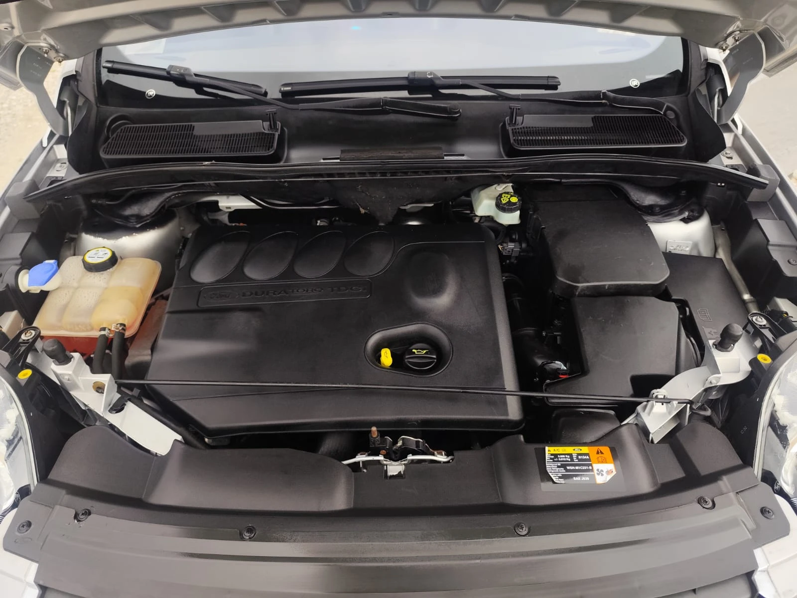 Ford Kuga 2.0 дизел 4х4 , снимка 16 - Автомобили и джипове - 54579627