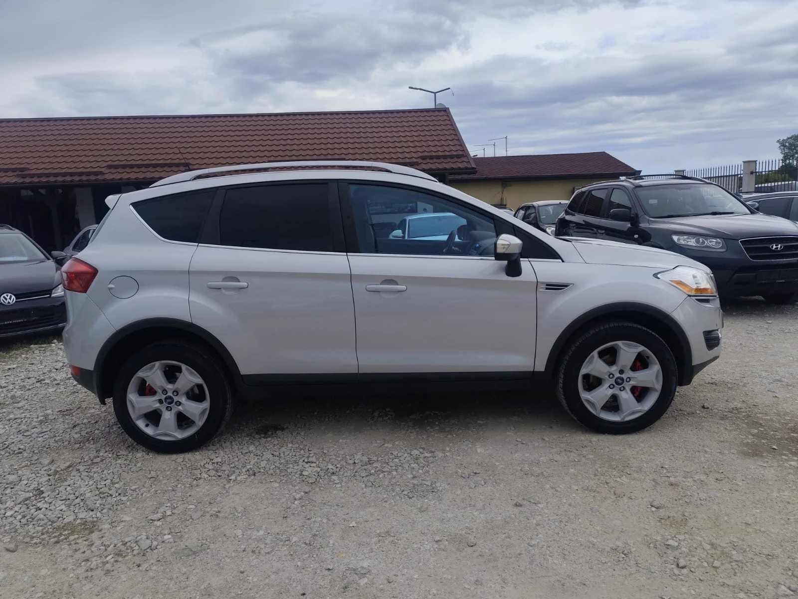 Ford Kuga 2.0 дизел 4х4 , снимка 4 - Автомобили и джипове - 54579627