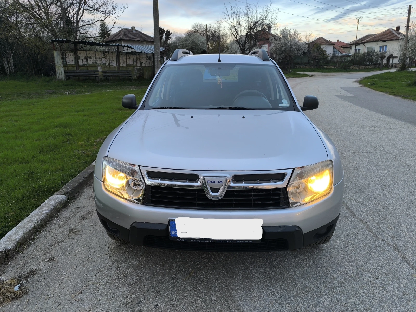 Dacia Duster, снимка 2 - Автомобили и джипове - 55392081