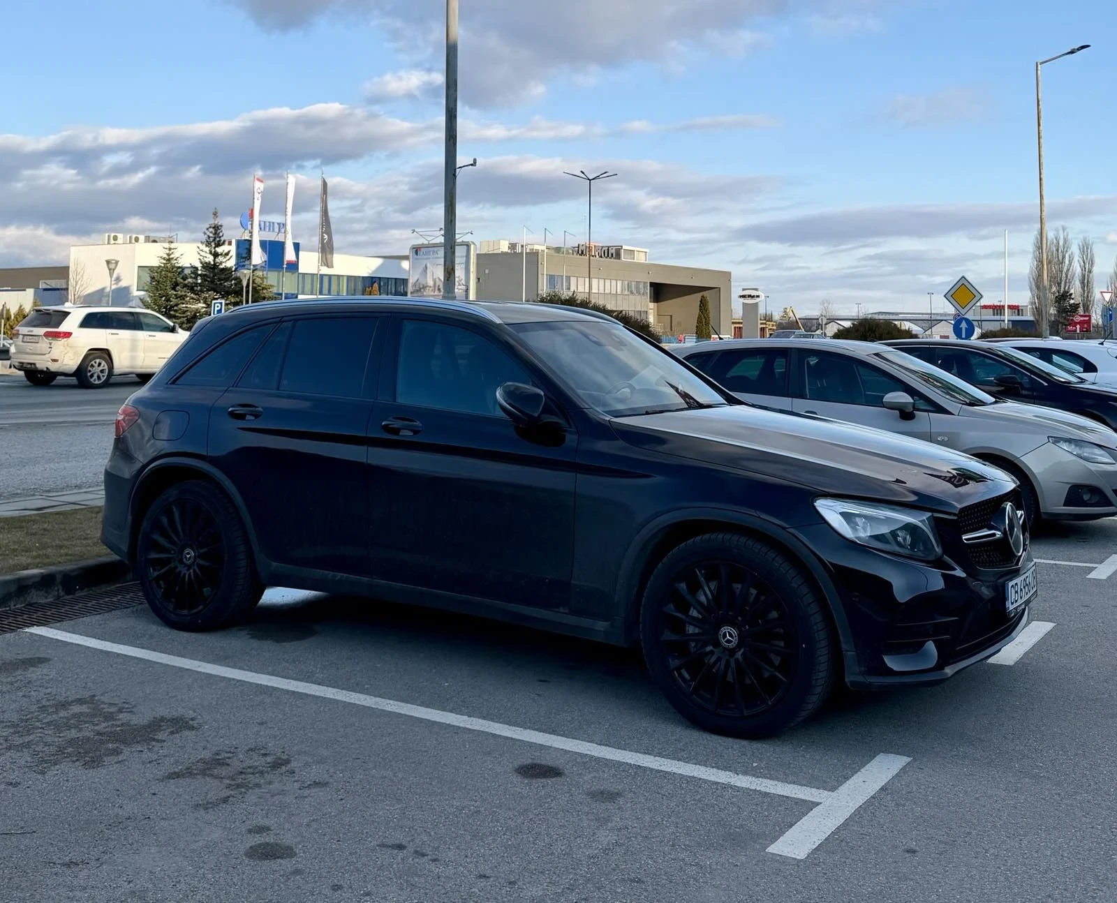 Mercedes-Benz GLC 350 AMG 9G, снимка 15 - Автомобили и джипове - 55956254