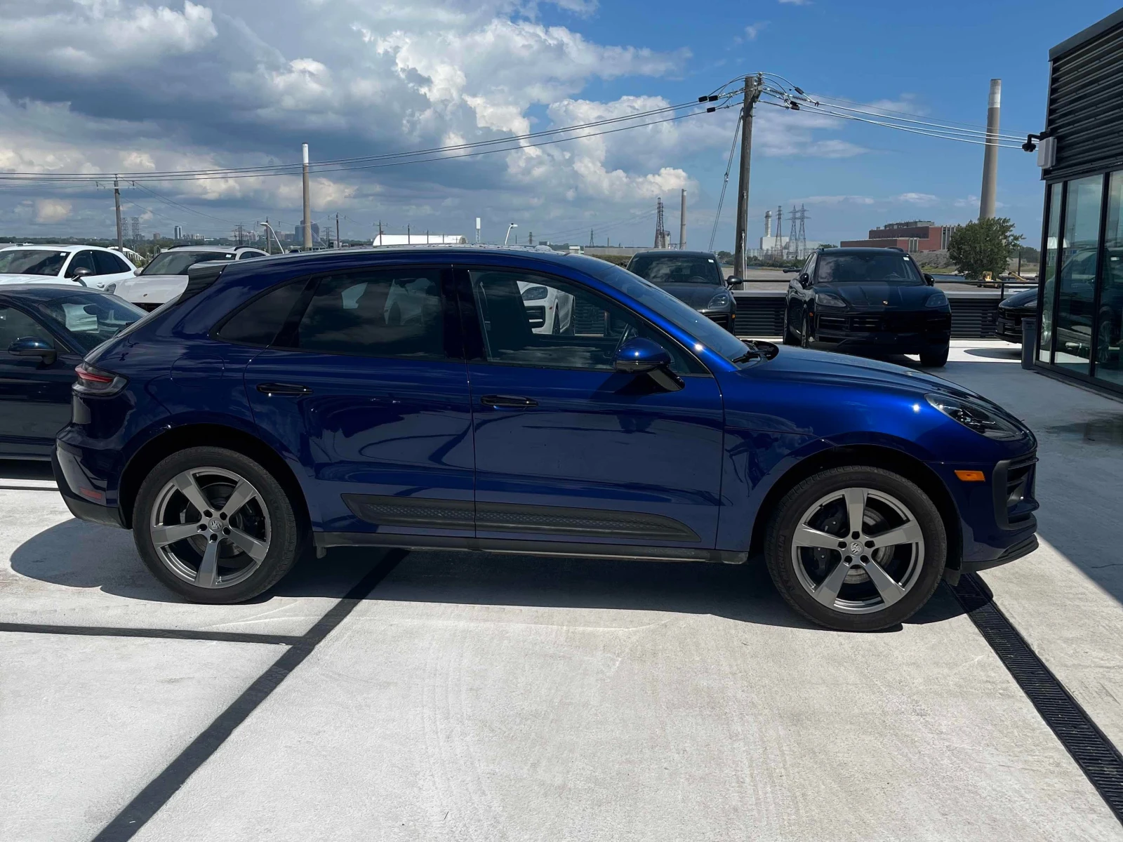 Porsche Macan * AWD * CARFAX * , снимка 13 - Автомобили и джипове - 56106118