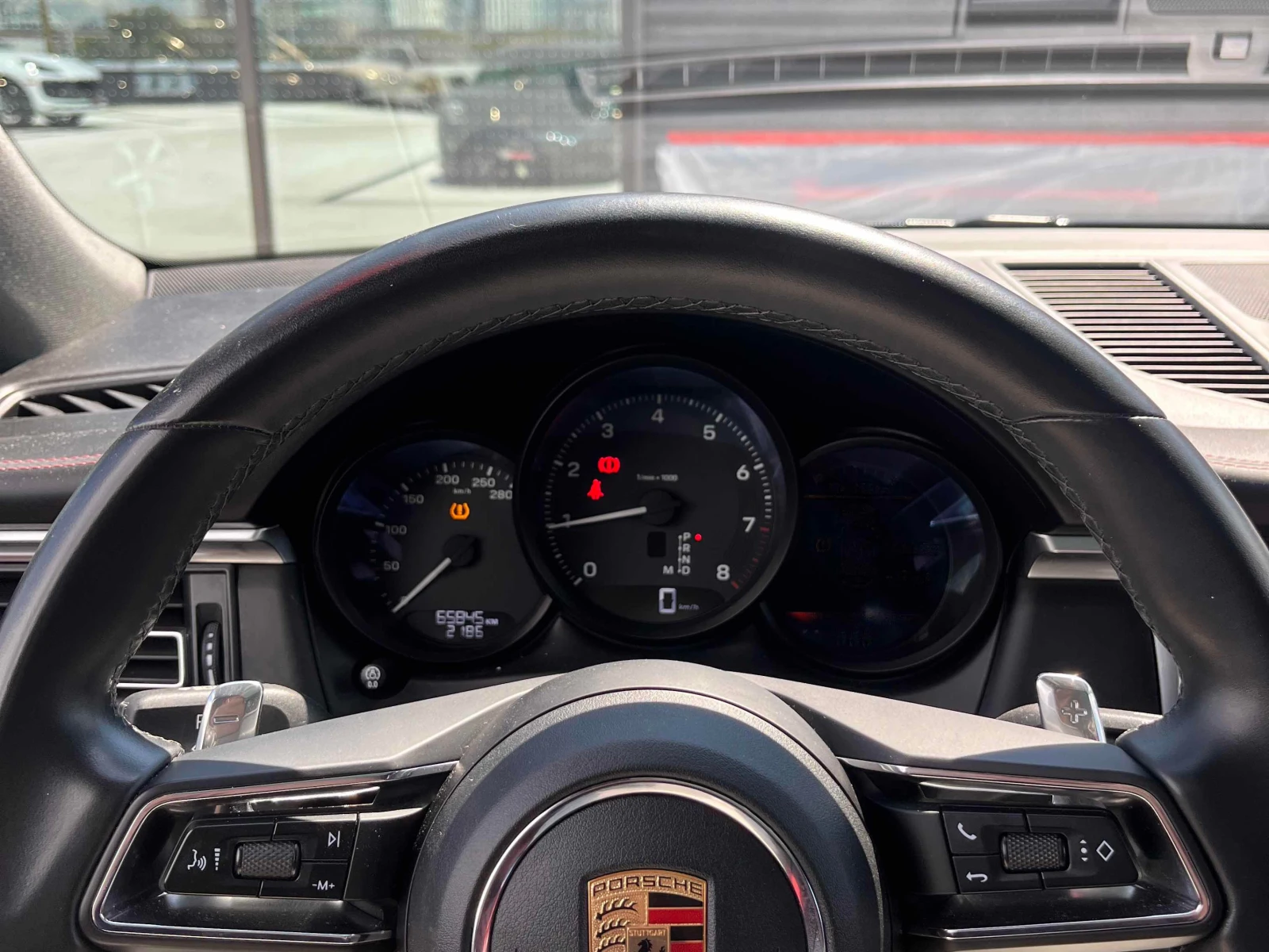 Porsche Macan * AWD * CARFAX * , снимка 8 - Автомобили и джипове - 56106118