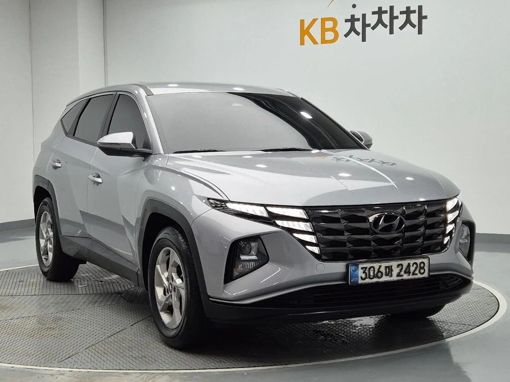 Hyundai Tucson Diesel 2.0 2WD autogeorge.com, снимка 6 - Автомобили и джипове - 56137024