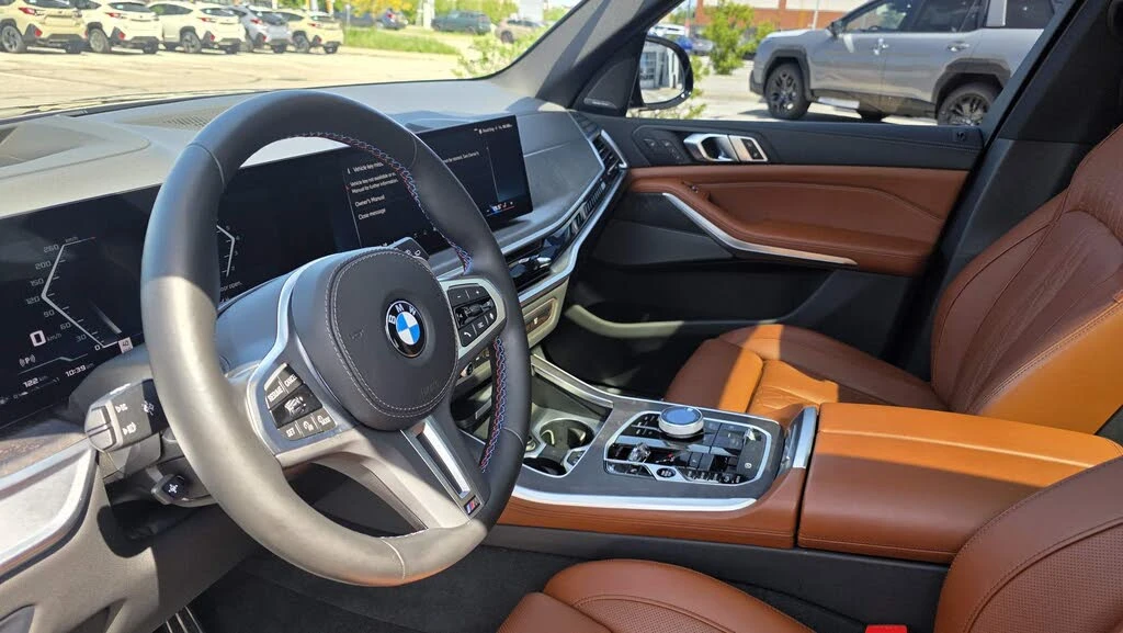 BMW X5 M60i xDrive/HK/ОБДУХ/ПАНО/HUD/4WHEEL ST/, снимка 8 - Автомобили и джипове - 56215271