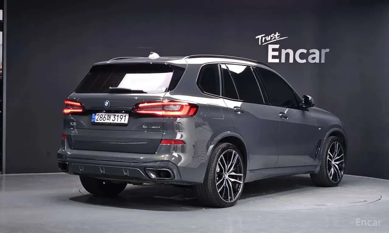 BMW X5 * xDrive 40d M Sport * Laser * Обдухване * 360 * , снимка 2 - Автомобили и джипове - 56280525