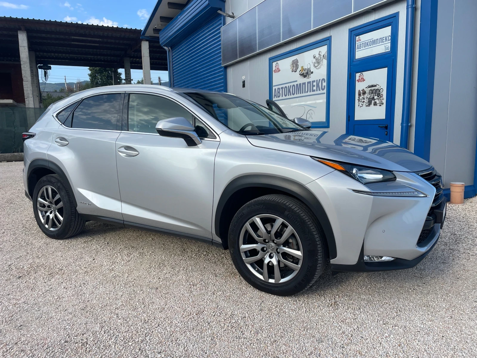 Lexus NX 300h Хибрид, снимка 9 - Автомобили и джипове - 56586424