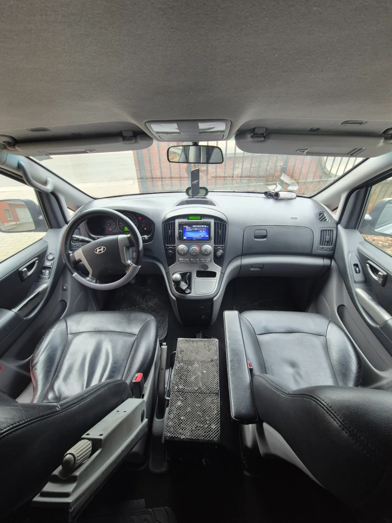 Hyundai H1 2.5D 170к.с., снимка 13 - Бусове и автобуси - 51681665